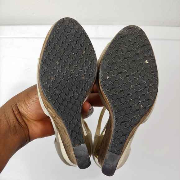 gucci suede studded accent espadrilles women's wedge heels Sz 7 B Beige - Picture 7 of 8